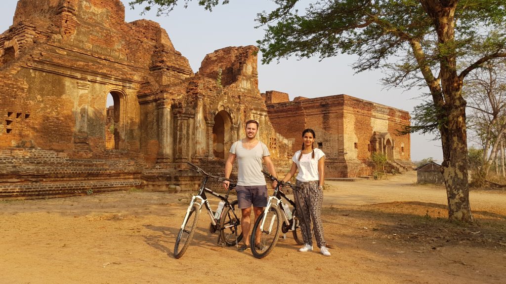 bycicle trip in Bagan