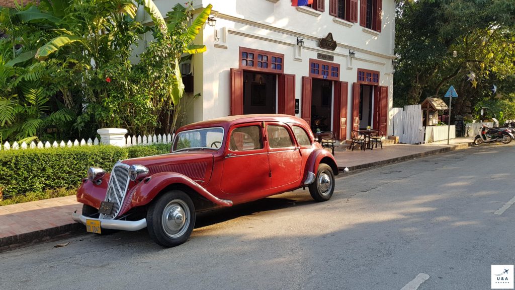 oldtimer in luang prabang laos