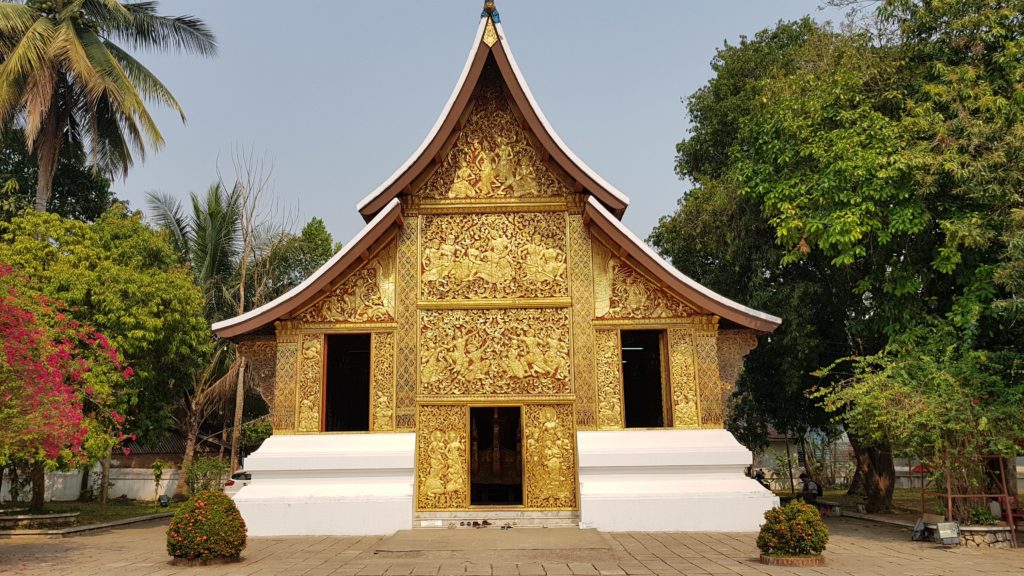 wat xieng thong temple luang prabang laos