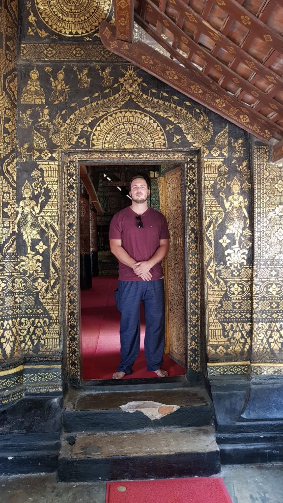 wat xieng thong temple luang prabang laos