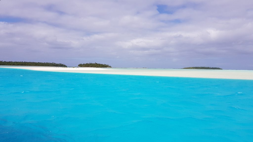 real blue Aitutaki lagoon