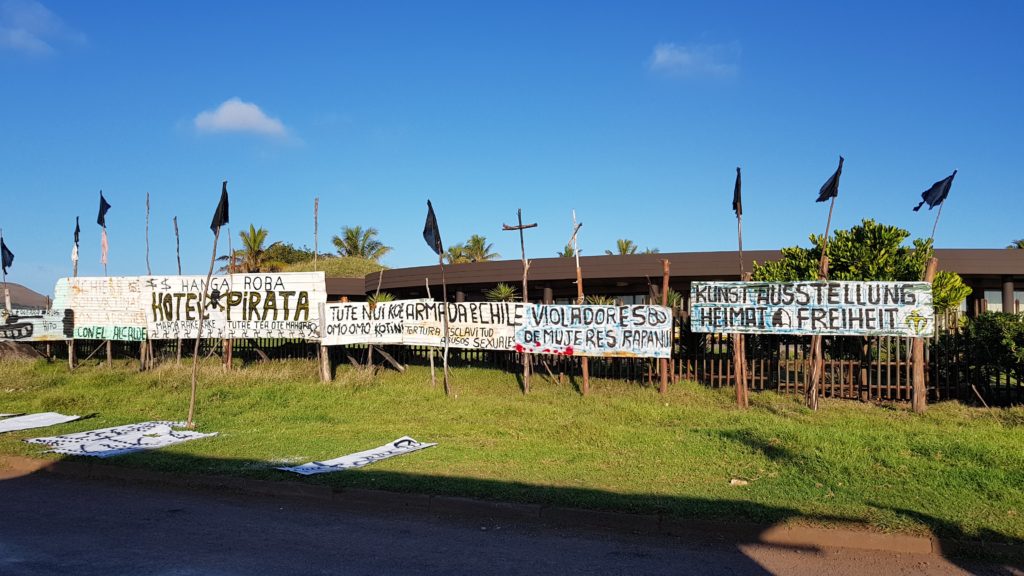 demonstration easter island about chile